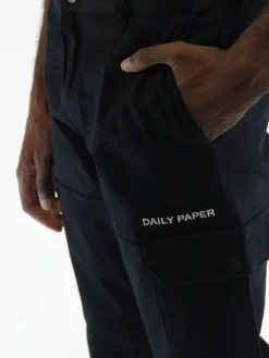 DAILY PAPER Pantaloni<PANTALONE ECARGO Nero