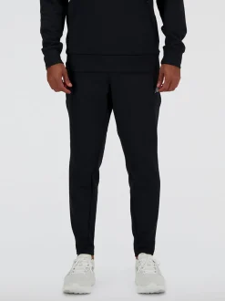 NEW BALANCE Pantaloni<PANTALONE IN MAGLIA TECH Nero
