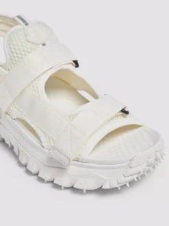 MONCLER Sandali<SANDALI TRAILGRIP VELA Bianco