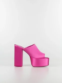 Sandali<SANDALO SASHA MULE RASO Fuxia