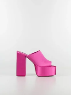 Sandali<SANDALO SASHA MULE RASO Fuxia