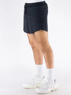 Y-3 Shorts<SHORTS RUN Nero