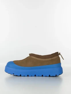 UGG AUSTRALIA Stivali<STIVALE BASSO TASMAN WEATHER HYBRID Blu, Marrone