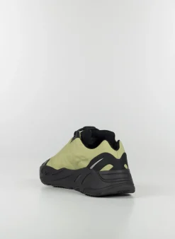 ADIDAS Sneaker<YEEZY BOOST 700 MNVN Nero, Verde